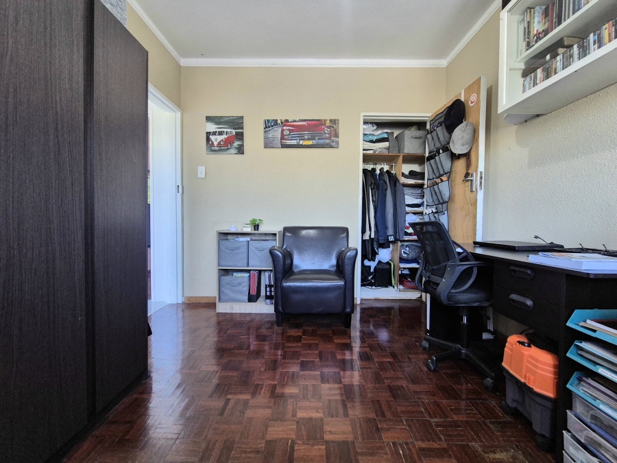 2 Bedroom Property for Sale in Claremont Western Cape